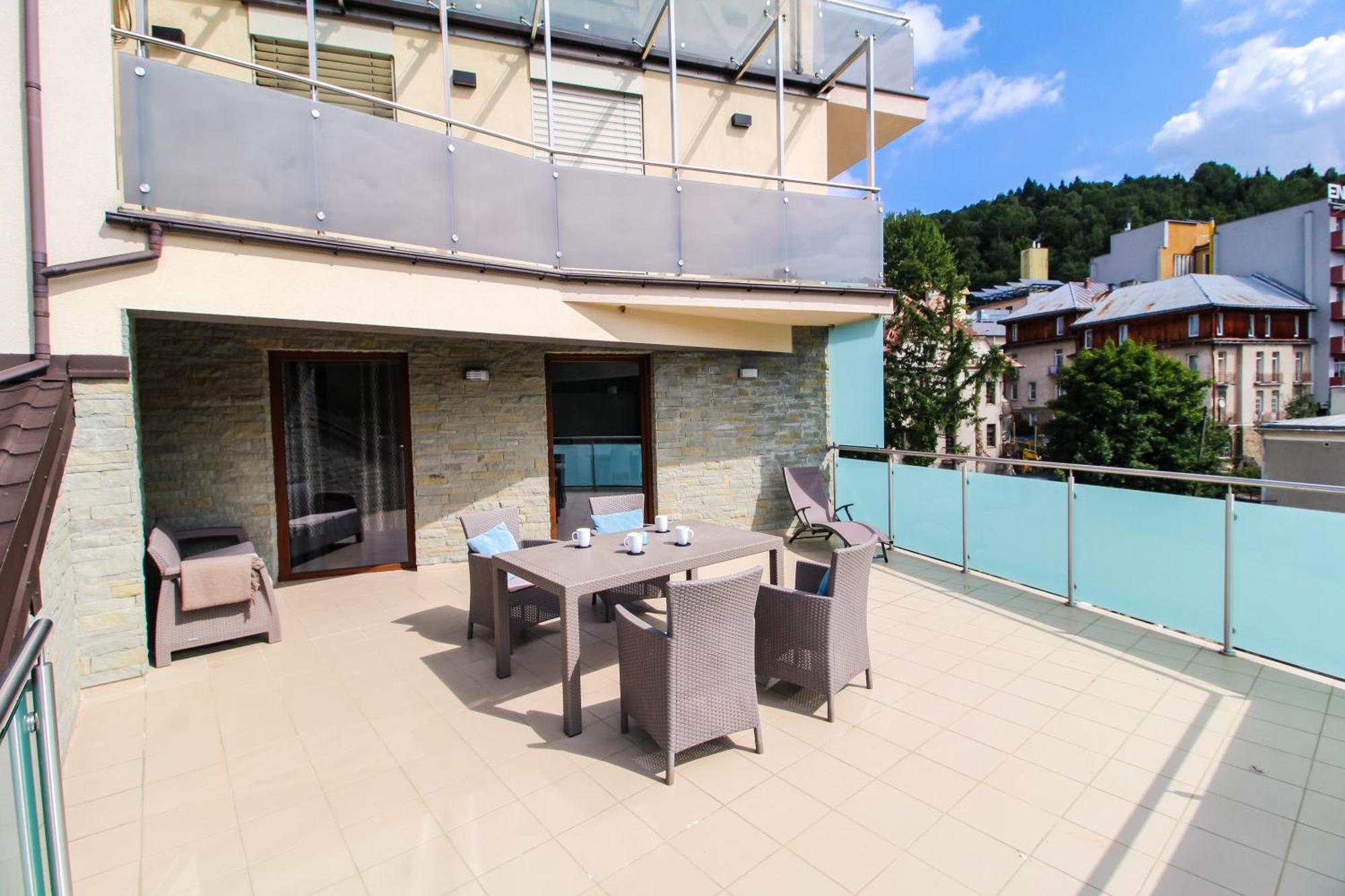 Apartamenty City Center - Zdrojowe Krynica-Zdrój Exteriör bild