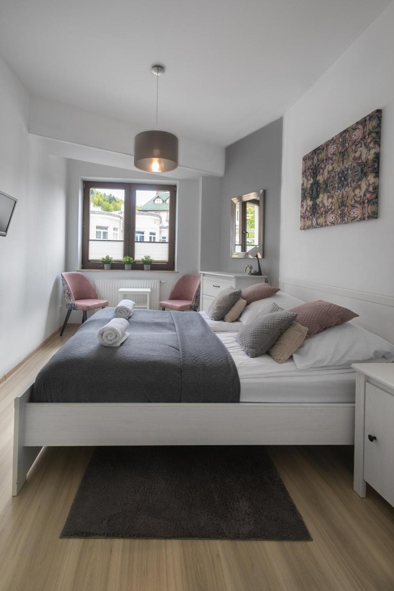 Apartamenty City Center - Zdrojowe Krynica-Zdrój Exteriör bild